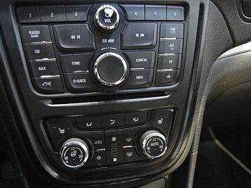 Opel Mokka, 2013г, передний привод, механика