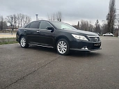 Toyota Camry, 2012г., передний привод, автомат