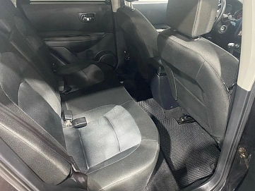 Nissan Qashqai, 2011г, передний привод, механика