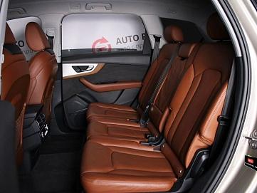 Audi Q7, 2016г., полный привод, автомат