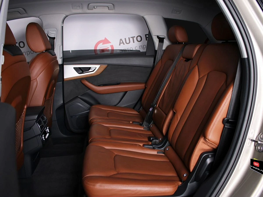 Audi Q7, 2016г., полный привод, автомат