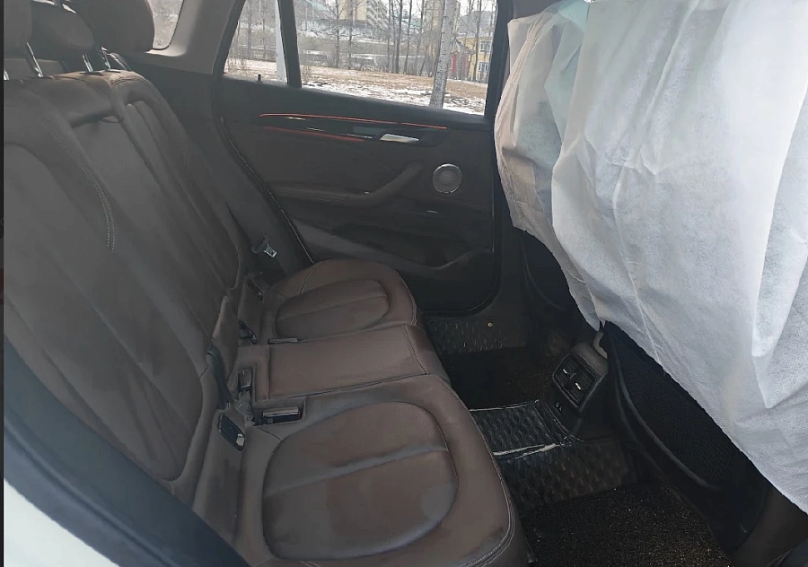 BMW X1, 2022г., передний привод, робот