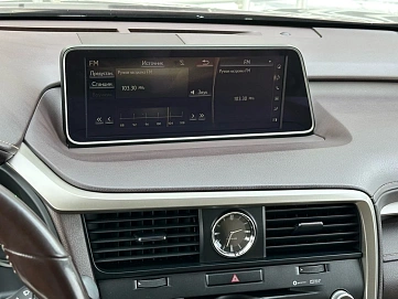 Lexus RX, 2017г, полный привод, автомат