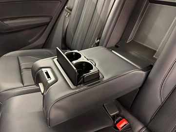 Audi Q5, 2025г, полный привод, робот