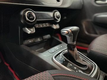 Kia , 2021г., передний привод, автомат