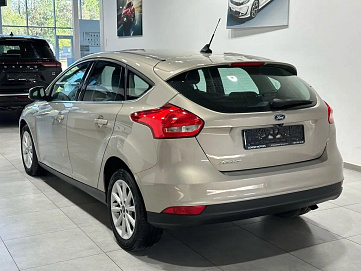Ford Focus, 2017г, передний привод, робот