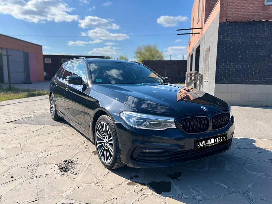 BMW 5 серии, 2018г., задний привод, автомат