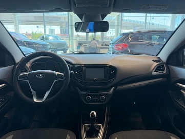 Lada (ВАЗ) Vesta, 2019г, передний привод, механика