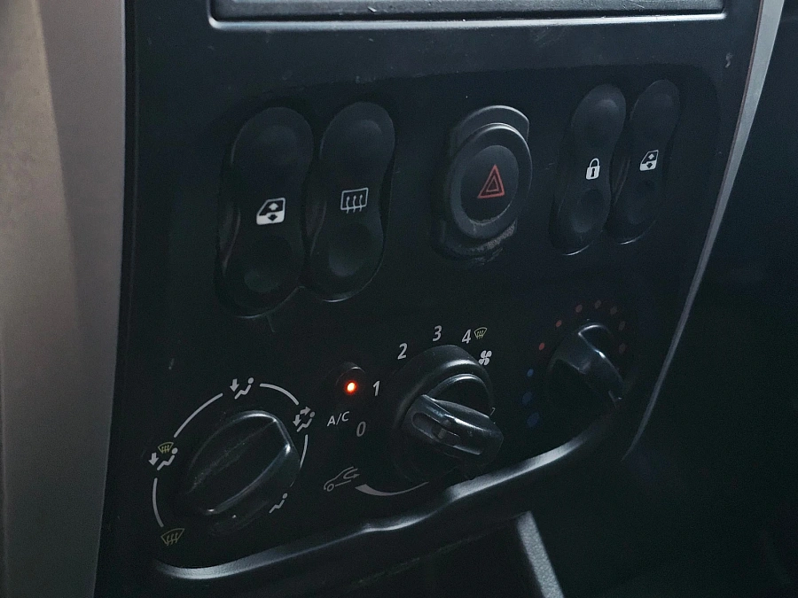 Nissan Almera, 2018г., передний привод, автомат