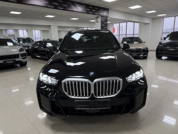 BMW X5, 2025г, полный привод, автомат