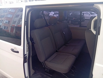 Volkswagen Caravelle, 2013г., передний привод, механика