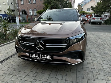 Mercedes-Benz EQA, 2022г, полный привод, автомат