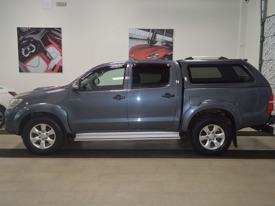 Toyota Hilux, 2012г., полный привод, автомат