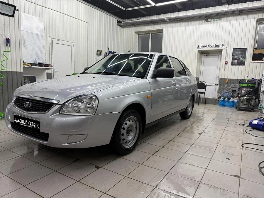 Lada (ВАЗ) Priora, 2014г., передний привод, механика