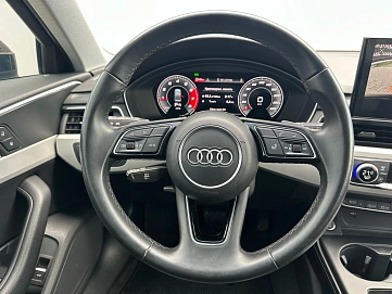 Audi A4, 2021г, передний привод, робот