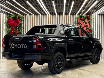 Toyota Hilux, 2024г, полный привод, автомат
