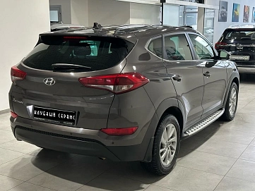 Hyundai Tucson, 2017г, передний привод, автомат