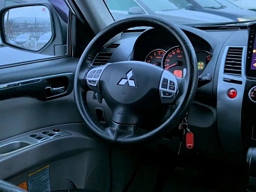 Mitsubishi Pajero Sport, 2014г, полный привод, автомат