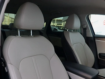 Kia K5, 2020г, передний привод, автомат