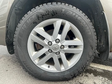 Toyota RAV4, 2012г, полный привод, вариатор