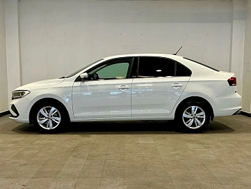 Volkswagen Polo, 2021г, передний привод, автомат