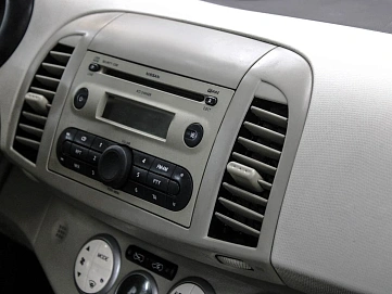 Nissan Micra, 2006г, передний привод, автомат