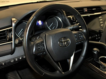 Toyota Camry, 2019г, передний привод, автомат