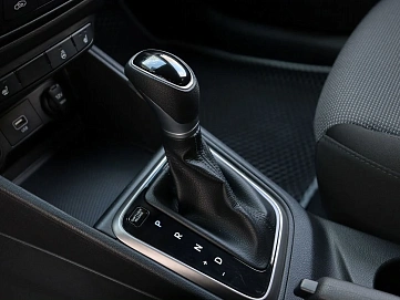Hyundai Solaris, 2020г, передний привод, автомат