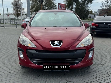 Peugeot 308, 2009г, передний привод, автомат