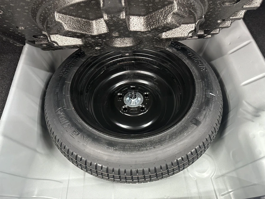 Honda Vezel, 2022г., передний привод, вариатор