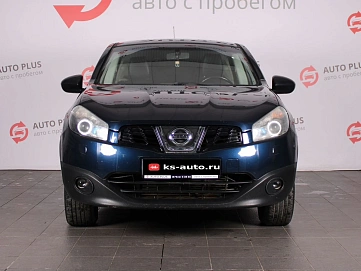 Nissan Qashqai, 2010г., передний привод, вариатор