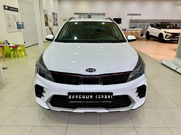 Kia , 2021г., передний привод, автомат