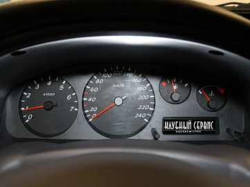 Nissan Almera, 2002г, передний привод, автомат