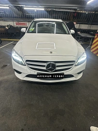 Mercedes-Benz C-Класс, 2019г, задний привод, автомат