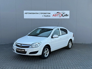 Opel Astra, 2012г, передний привод, механика