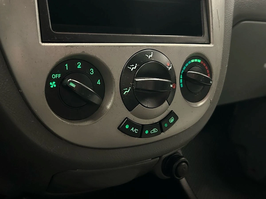 Chevrolet Lacetti, 2008г., передний привод, механика