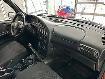 Chevrolet Niva, 2011г, полный привод, механика