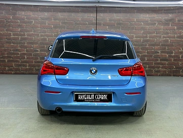 BMW 1 серии, 2018г, задний привод, автомат