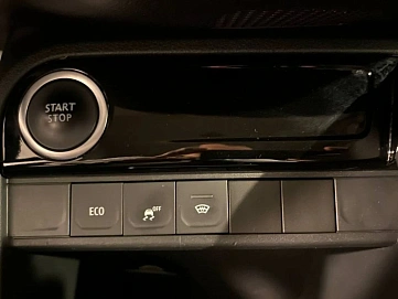 Renault Kaptur, 2021г, передний привод, механика