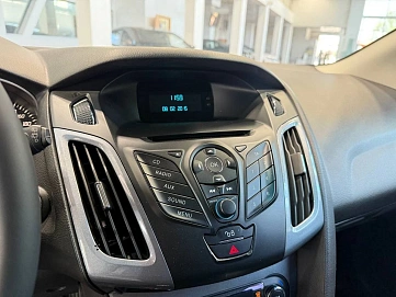 Ford Focus, 2015г, передний привод, робот