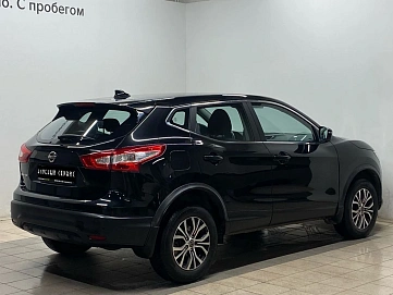 Nissan Qashqai, 2017г, передний привод, вариатор