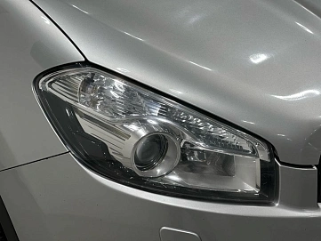 Nissan Qashqai, 2010г, передний привод, механика