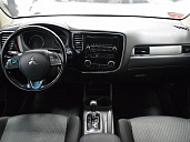Mitsubishi Outlander, 2015г., полный привод, вариатор