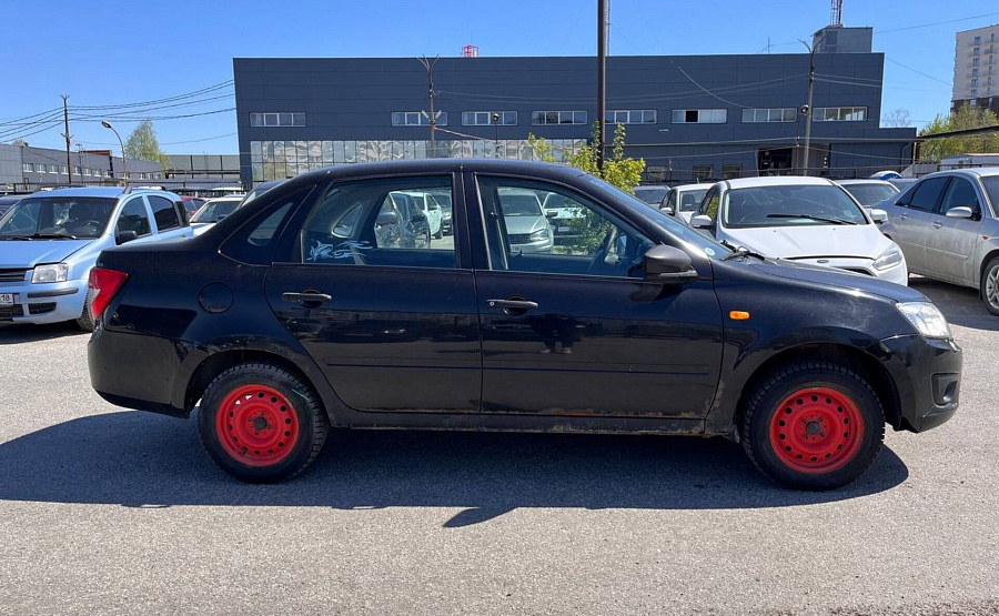 Lada (ВАЗ) Granta, 2017г., передний привод, механика