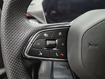 Geely Coolray, 2024г, передний привод, робот