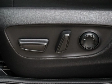 Toyota Land Cruiser, 2021г, полный привод, автомат