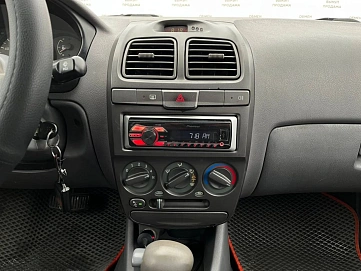 Hyundai Accent, 2006г, передний привод, автомат