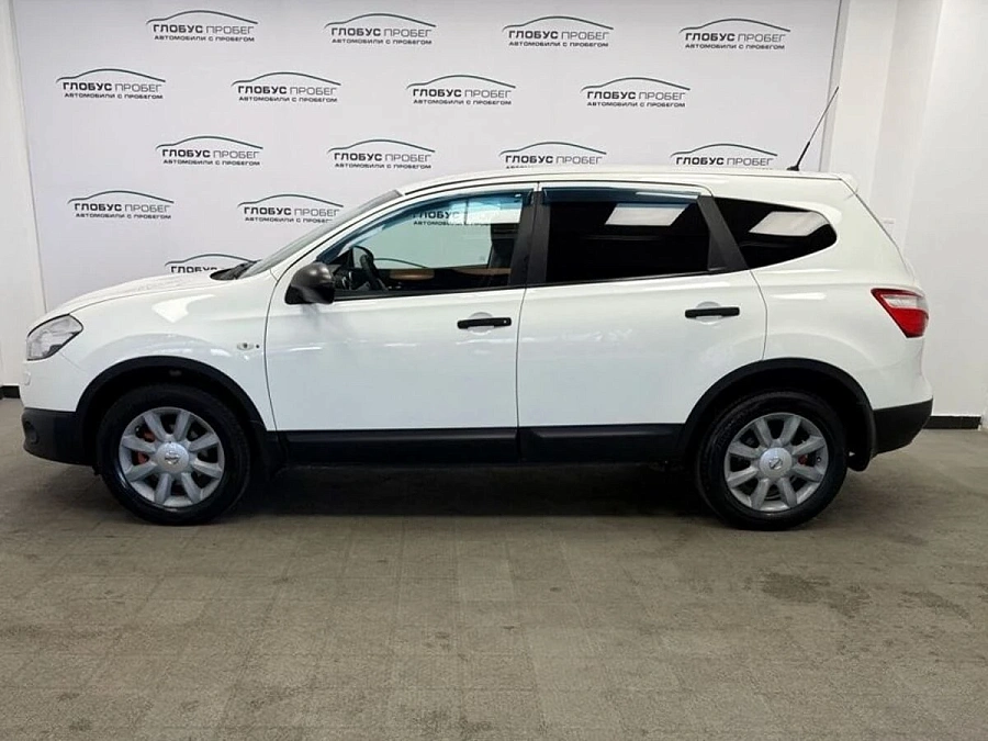 Nissan Qashqai+2, 2012г., передний привод, механика