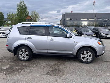 Mitsubishi Outlander, 2008г, передний привод, автомат