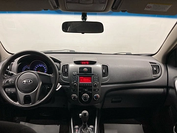 Kia Cerato, 2011г, передний привод, автомат